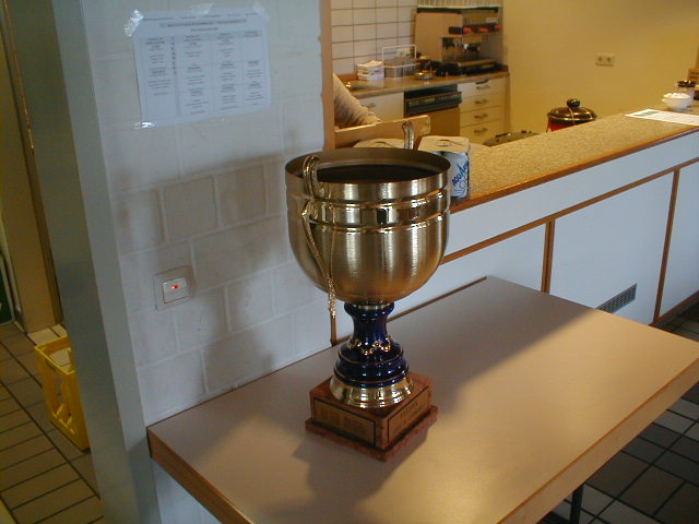 cup2001/2001.05.06_09-40-35.jpg